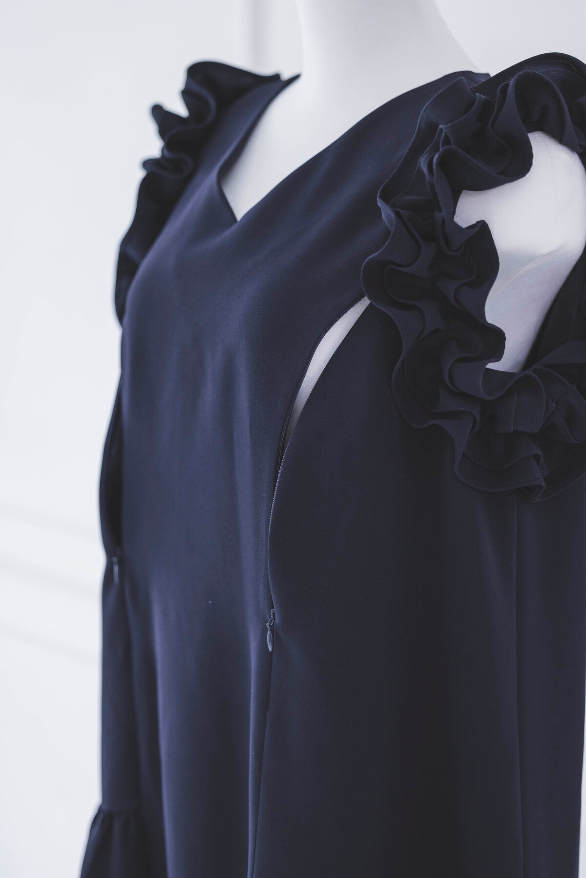 授乳チャック左