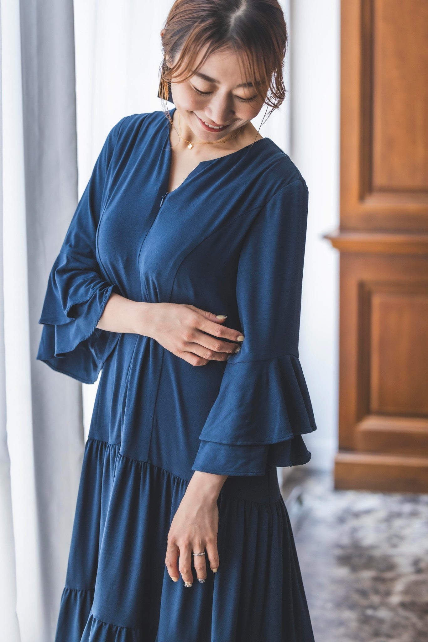 とろける肌触りのなめらかルームドレス(ネイビー)