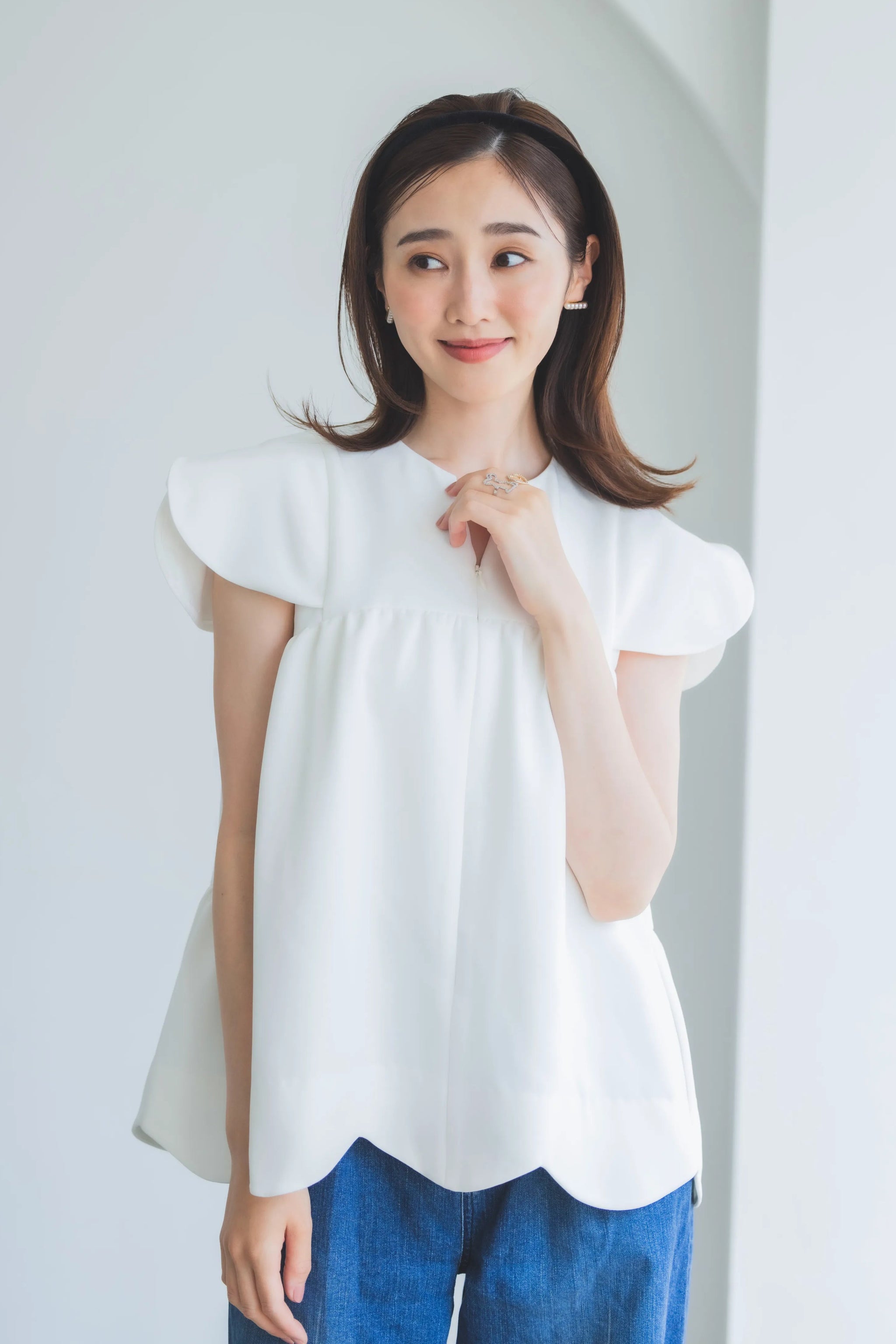 美人トップス ペタルスリーブ（ホワイト）【お上品な授乳服のお