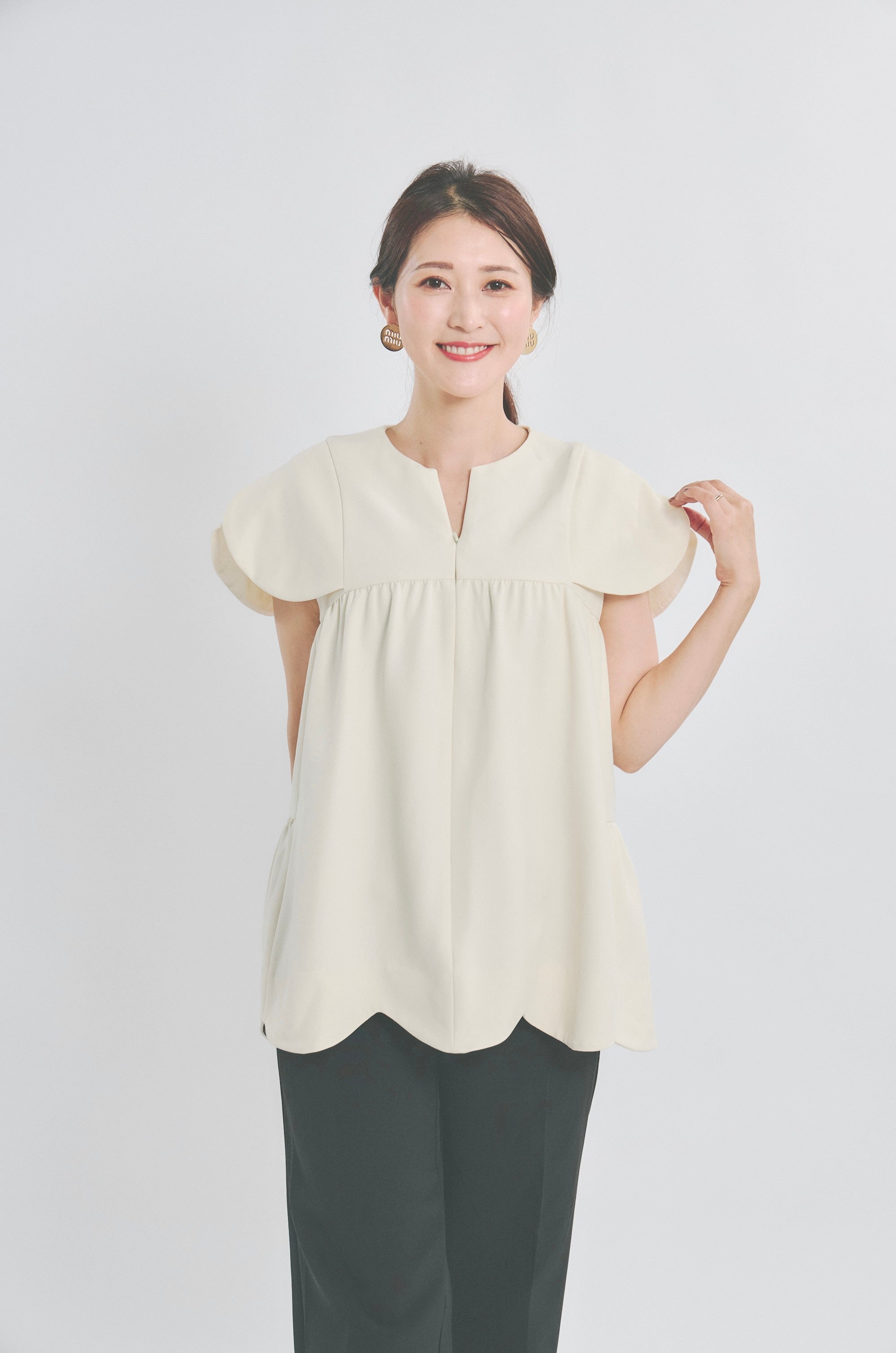 美人トップス ペタルスリーブ(マシュマロイエロー)