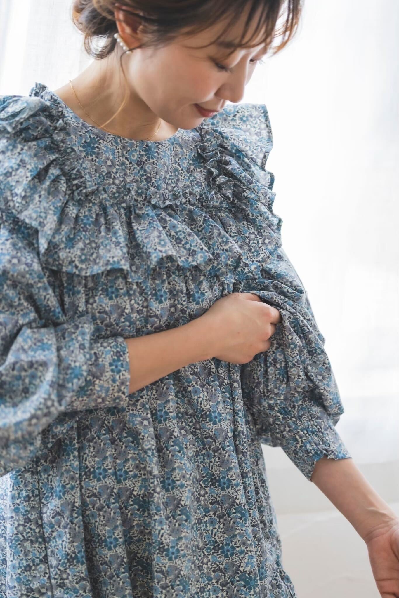 hyang リバティブラウス(ブルー)