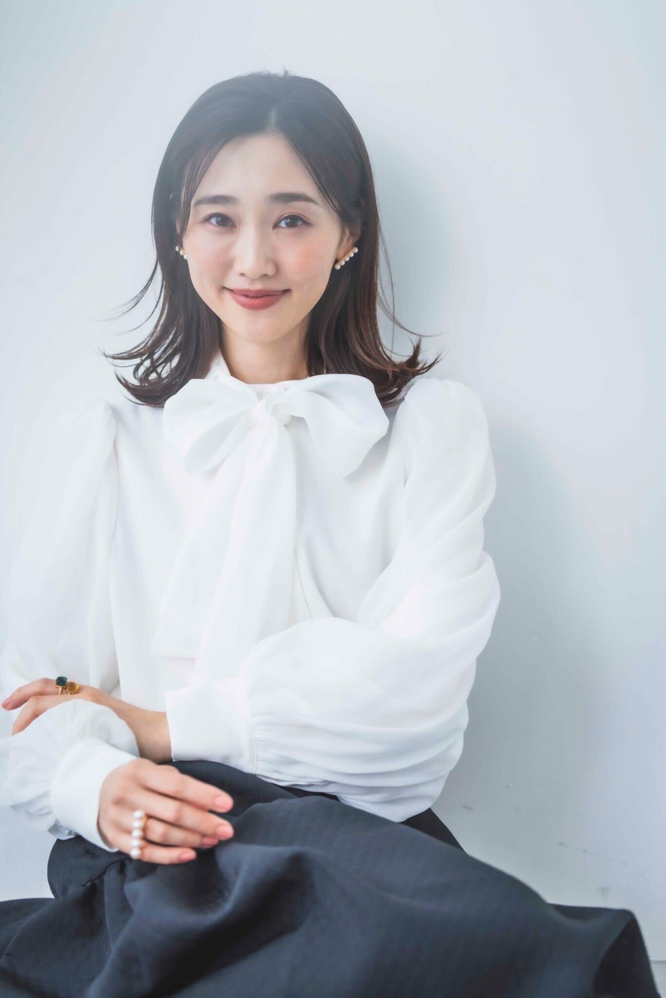 とろみ素材のお出かけブラウス (ブラック)