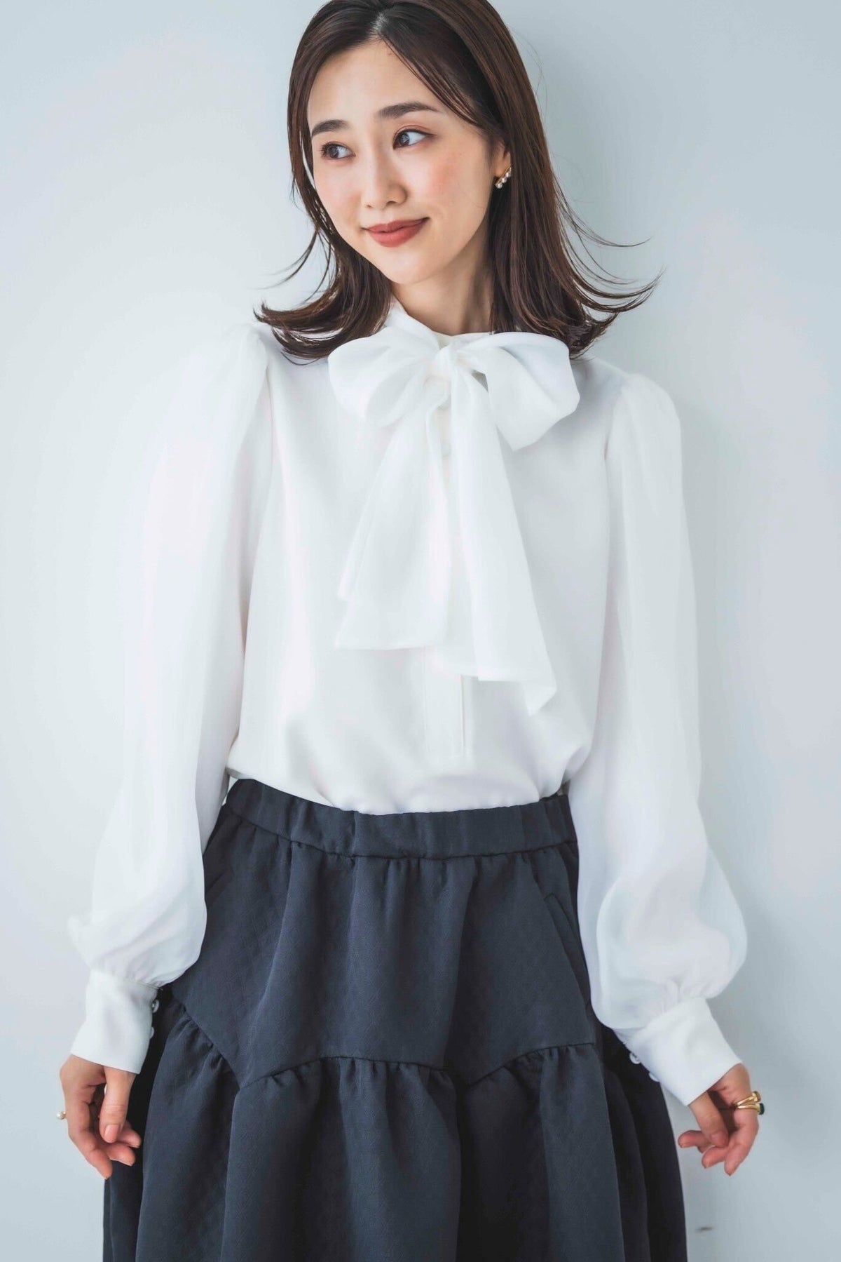 とろみ素材のお出かけブラウス（ホワイト） 【お上品な授乳服のお店 