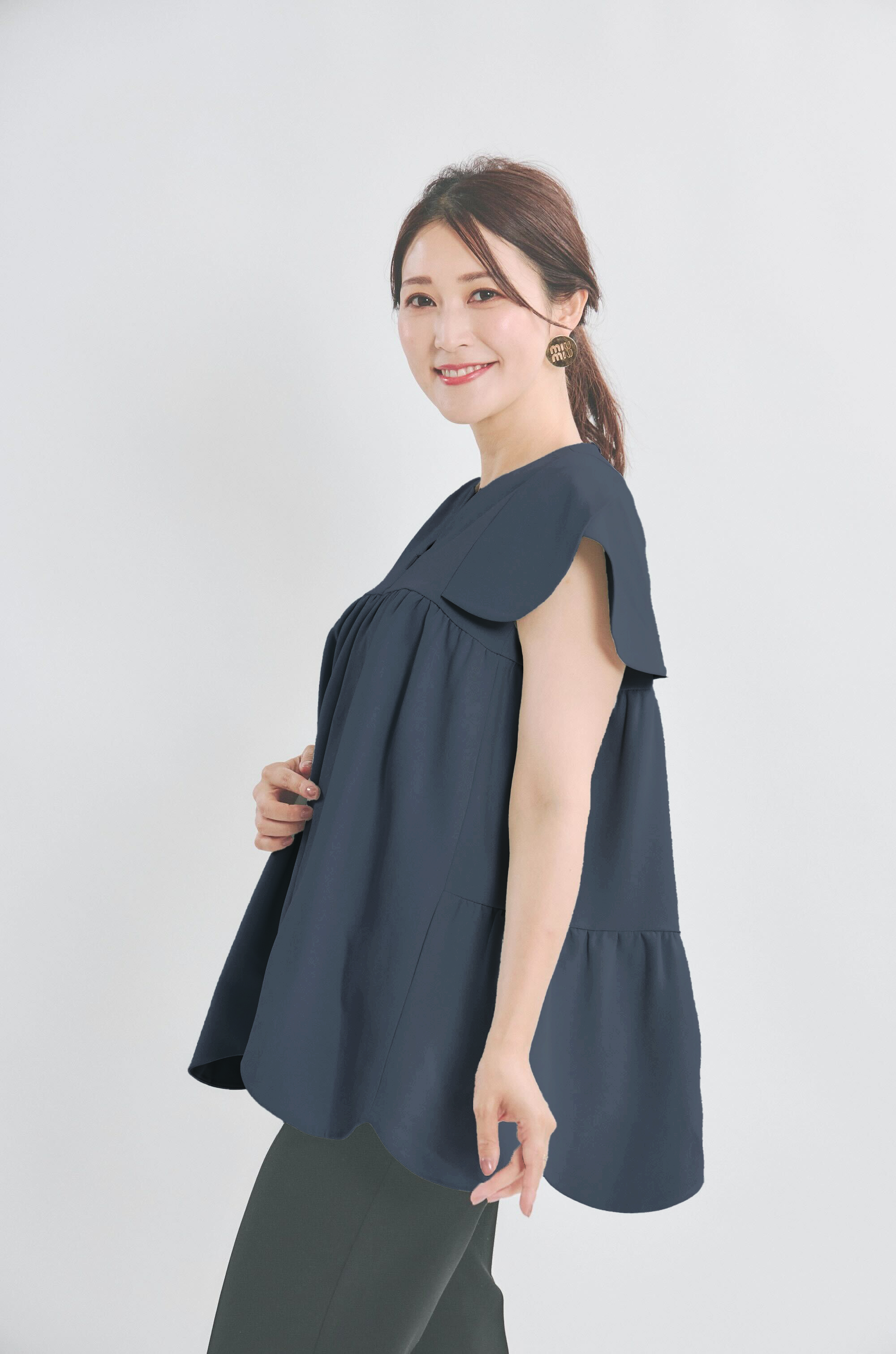 美人トップス ペタルスリーブ(ネイビー)