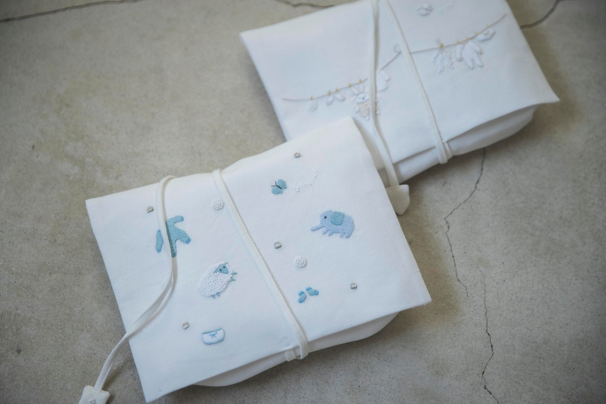 お出かけポーチ(ゾウさん)