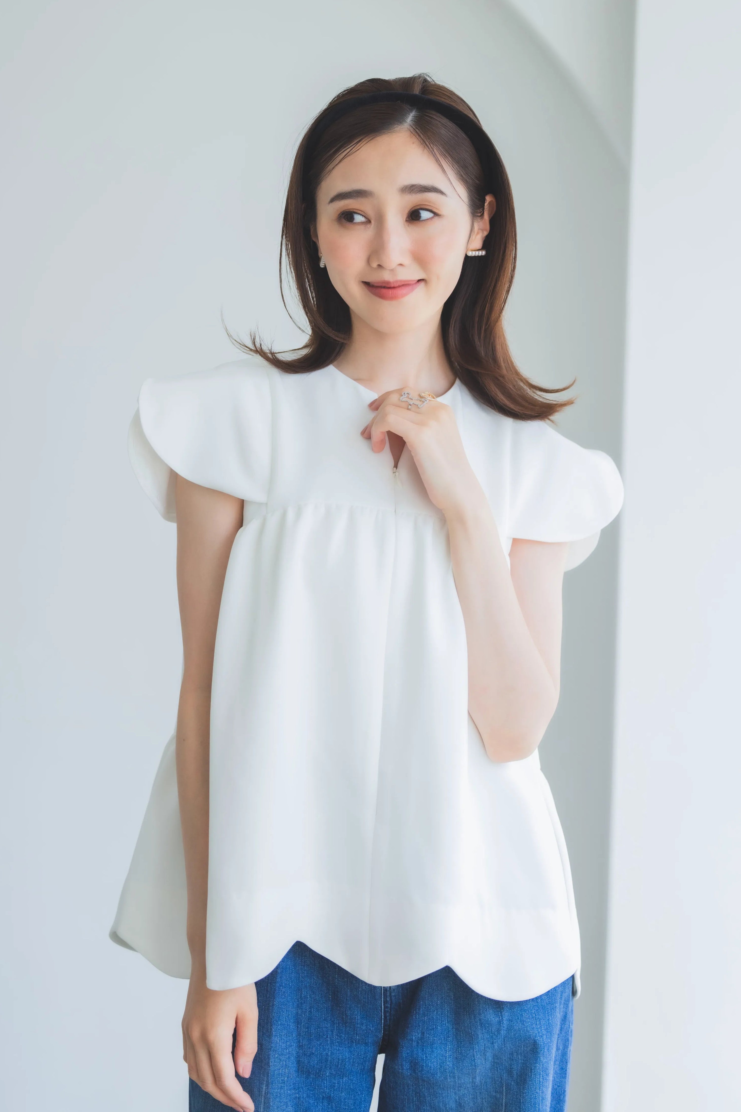 有名ブランド 美人トップス ペタルスリーブ（ホワイト）【お上品な授乳服のお マタニティ