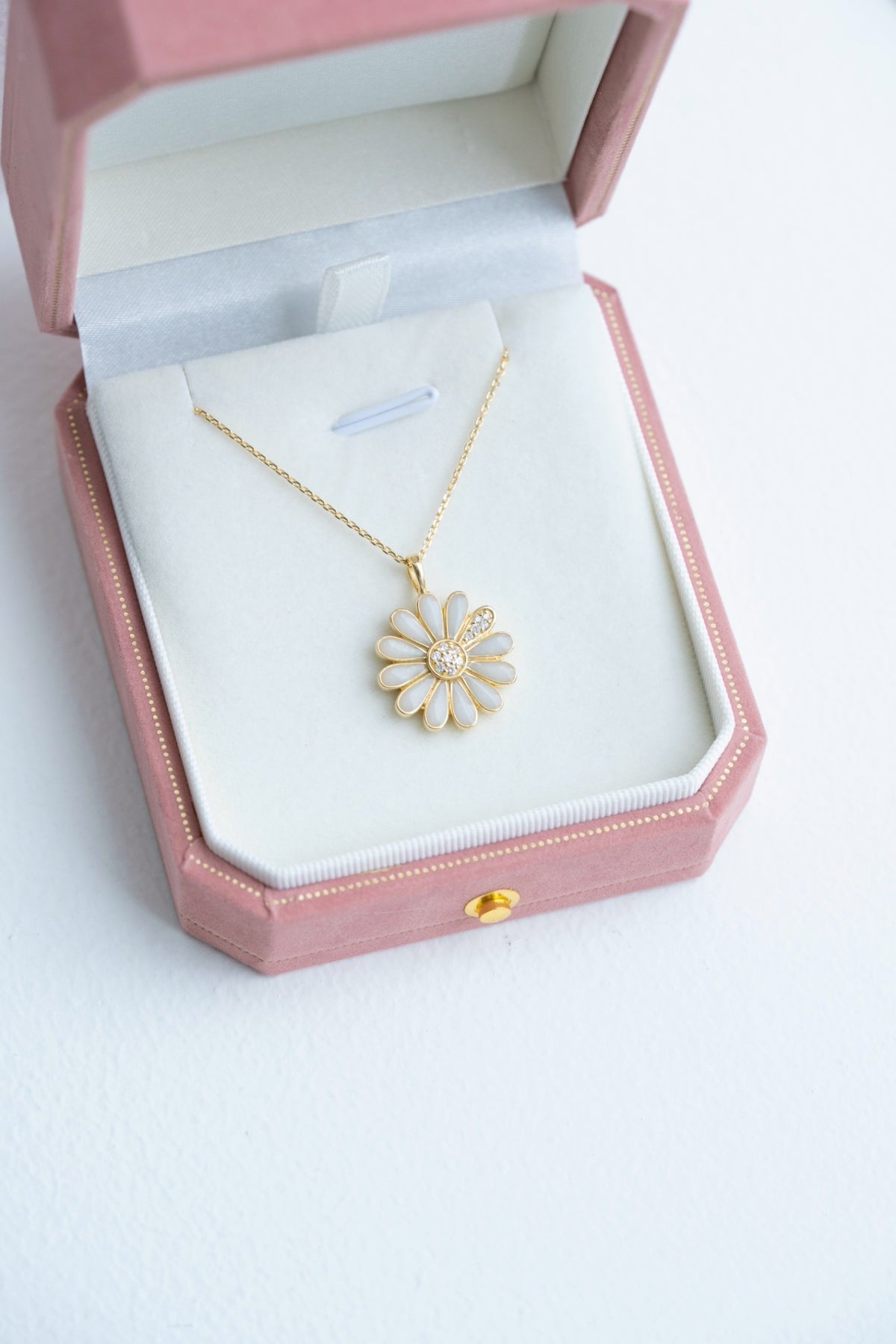 Marguerite Mémoire（18K）
